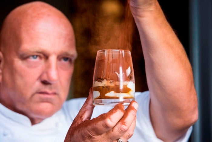 Herman den Blijker over chocolademelk